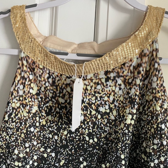 BNWT Cold Shoulder Sequin and Stretch Fabric Shirt - Picture 2 of 5